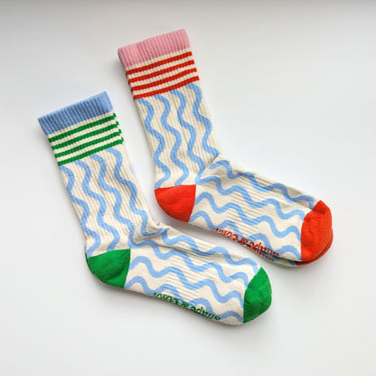 The Wave Crew Sock Bundle, two pairs of ribbed knit crew socks